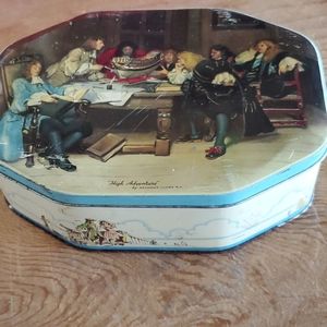 Vintage W & R Jacob & Co biscuit tin